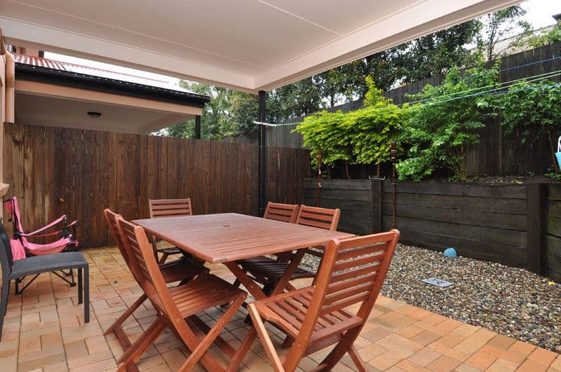 35 St Leonards Street, COORPAROO QLD 4151, Coorparoo - Image 1