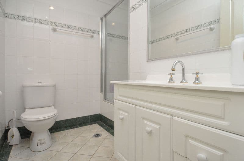 35 St Leonards Street, COORPAROO QLD 4151, Coorparoo - Thumbnail 5