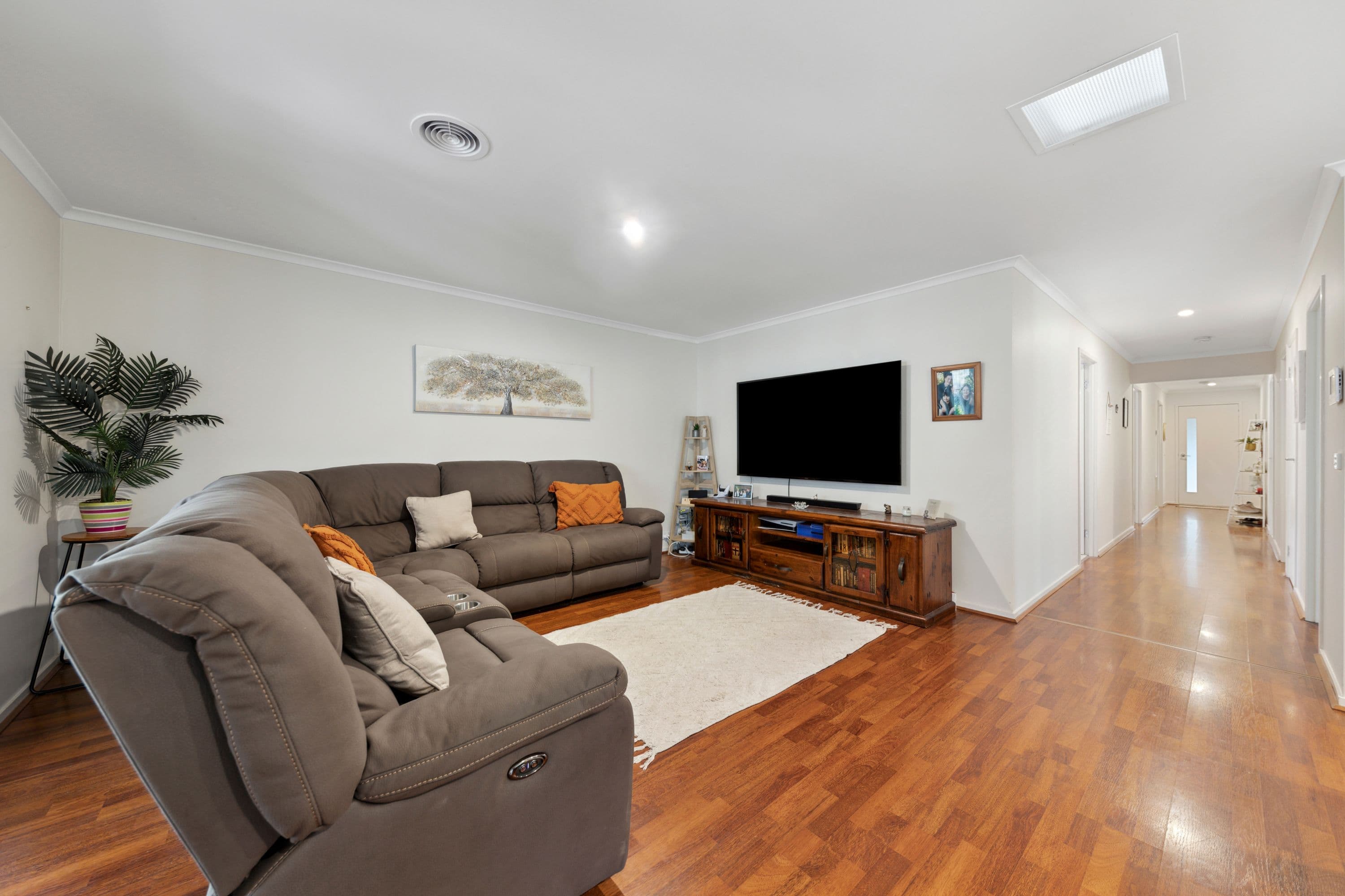 16 Natanya Drive, Pakenham VIC 3810, Pakenham - Thumbnail 7
