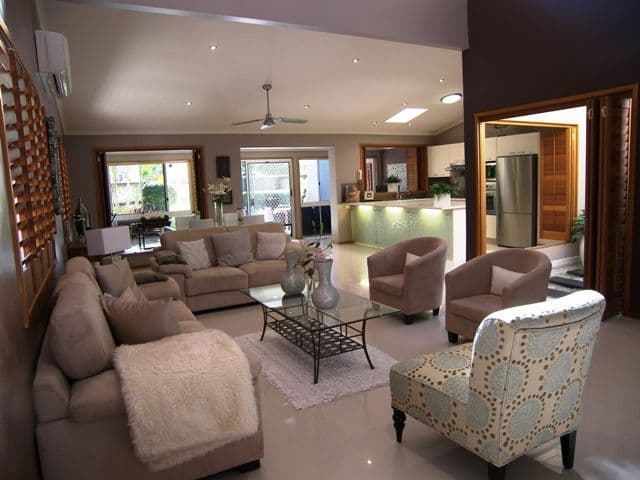 9/12 Spendelove Avenue, Southport, QLD, 4215, Southport - Thumbnail 2