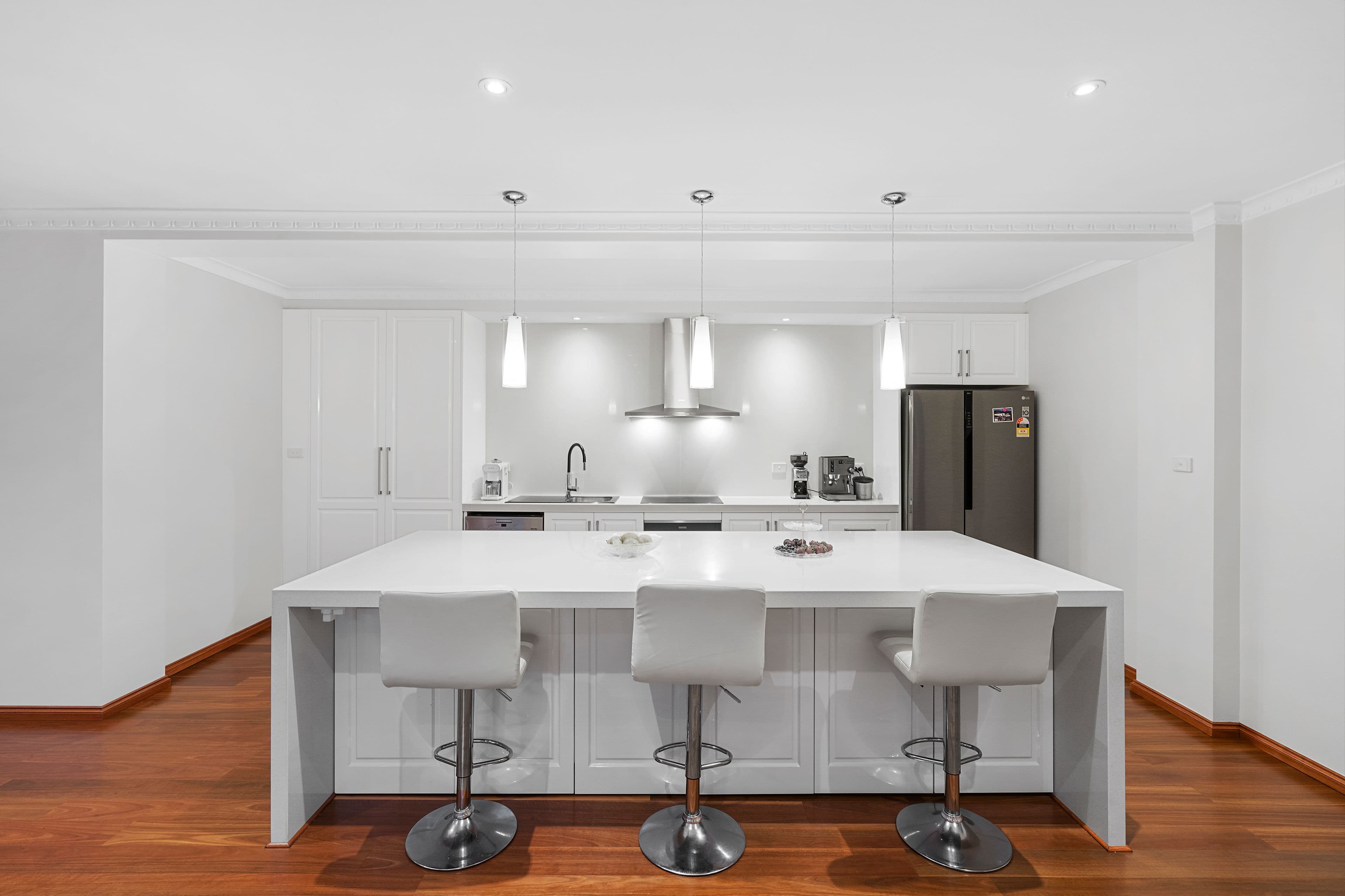42 Manoel Avenue, Reservoir VIC 3073, Reservoir - Thumbnail 3