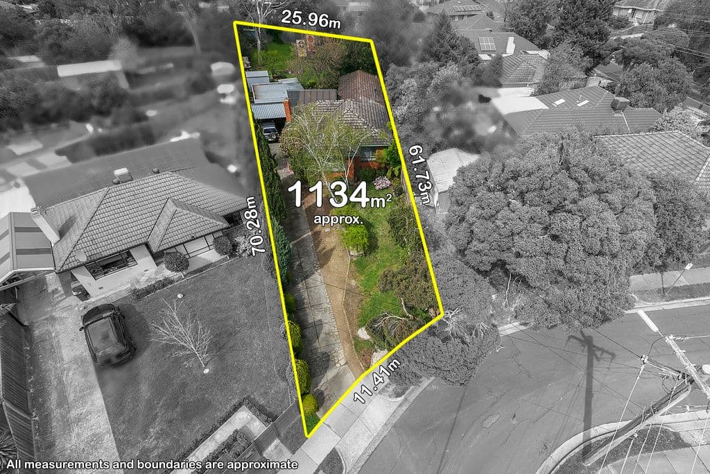 4 Busst Drive, Watsonia North VIC 3087, Watsonia North - Thumbnail 2