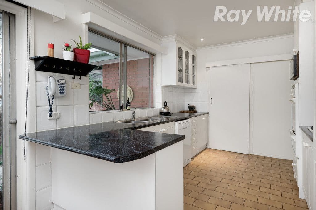 4 Busst Drive, Watsonia North VIC 3087, Watsonia North - Thumbnail 6