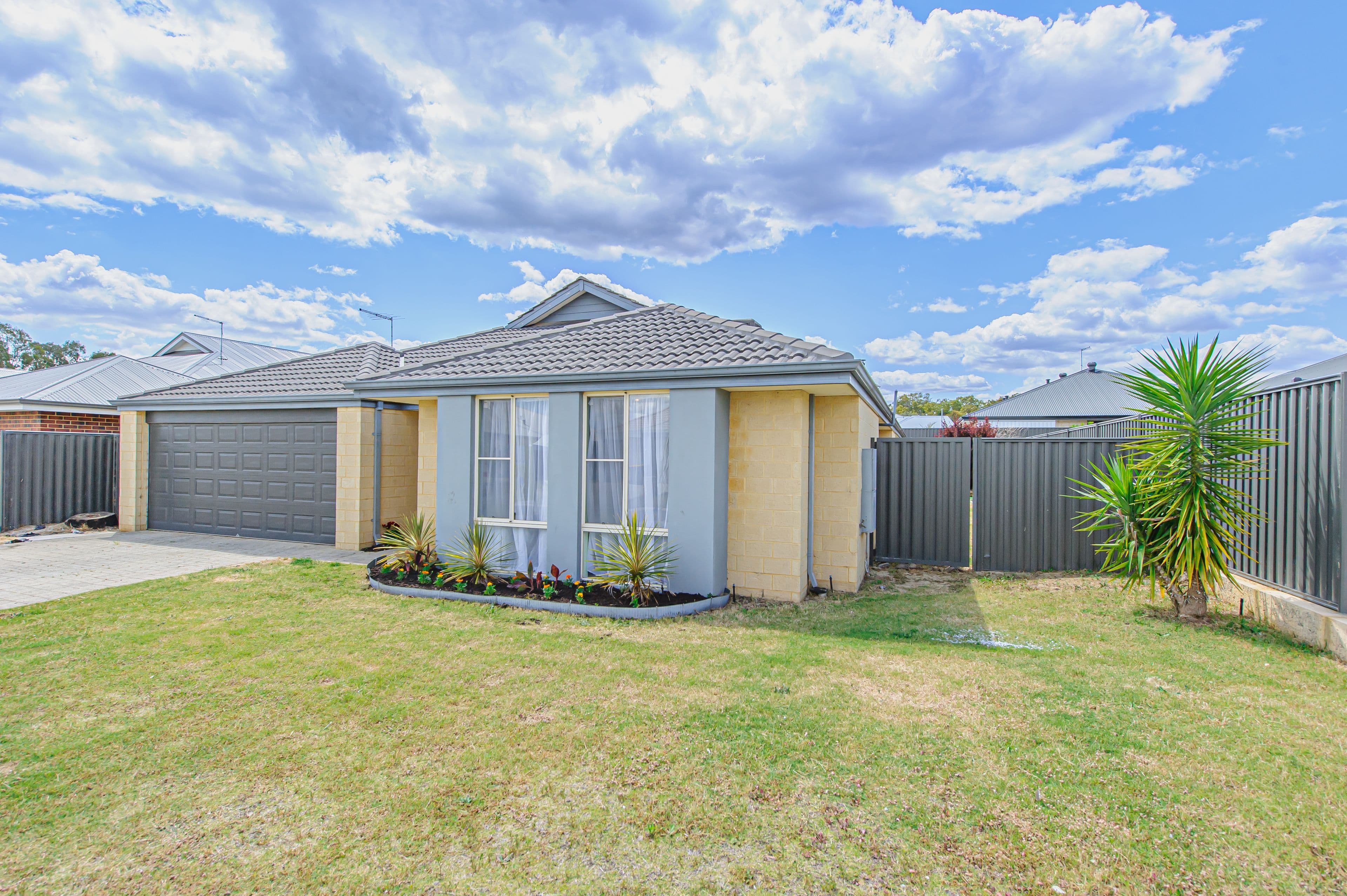 8 Fintown Street, Bullsbrook WA 6084, Bullsbrook - Thumbnail 2