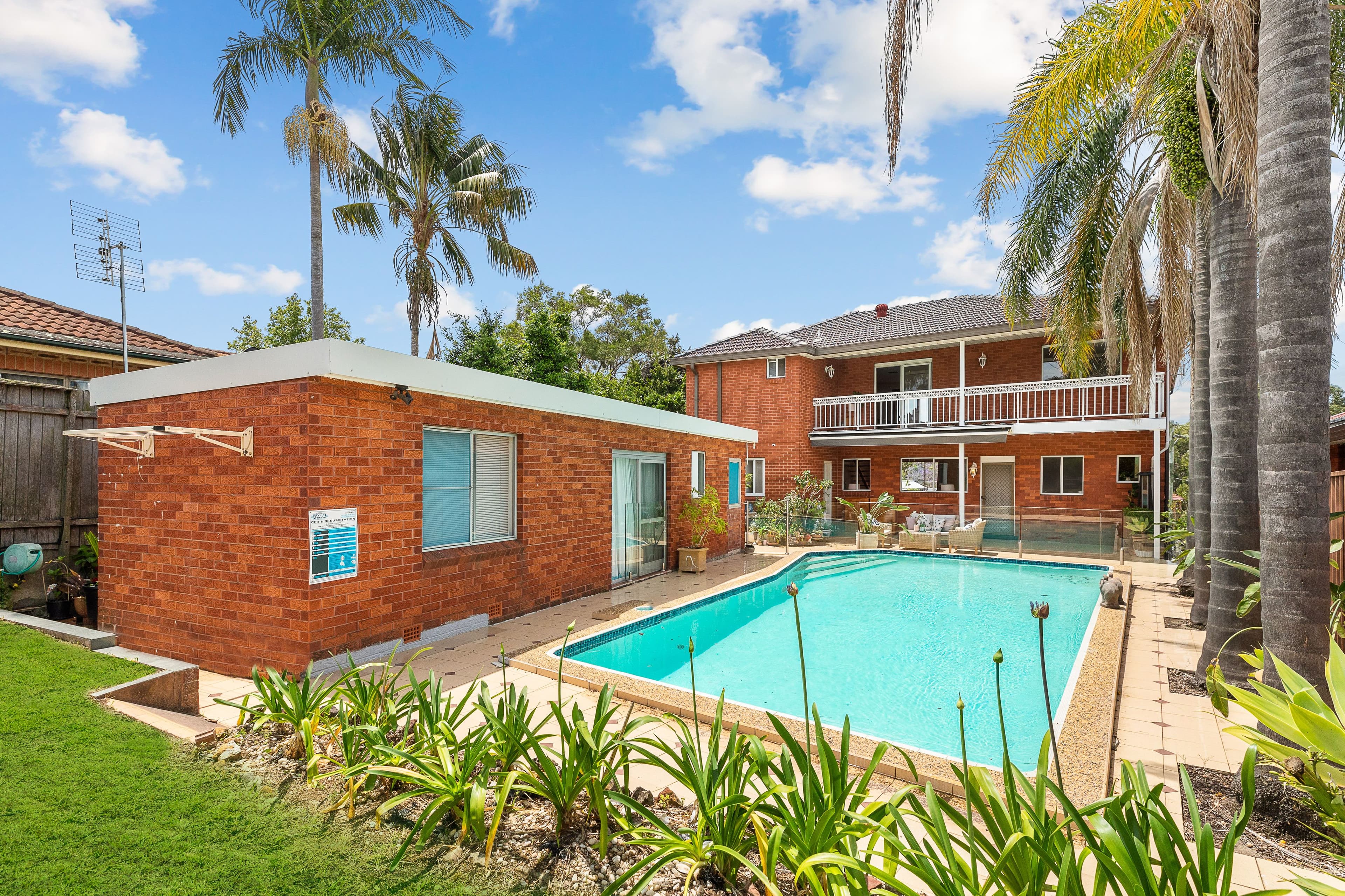 28a Parkes Street, Oak Flats, Oak Flats - Image 1