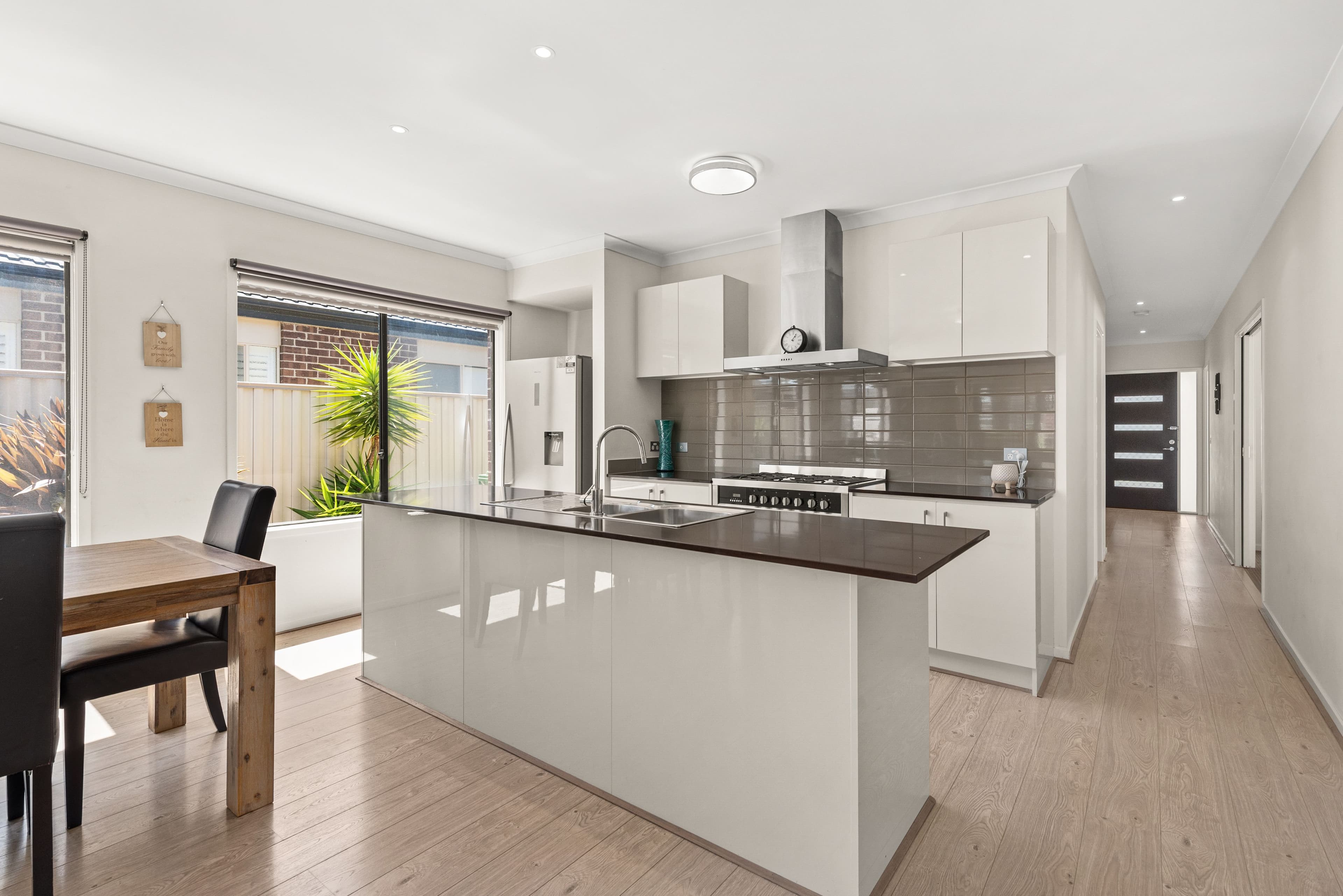 13 Elvina Street, Deeragun QLD 4818, Deeragun - Thumbnail 2