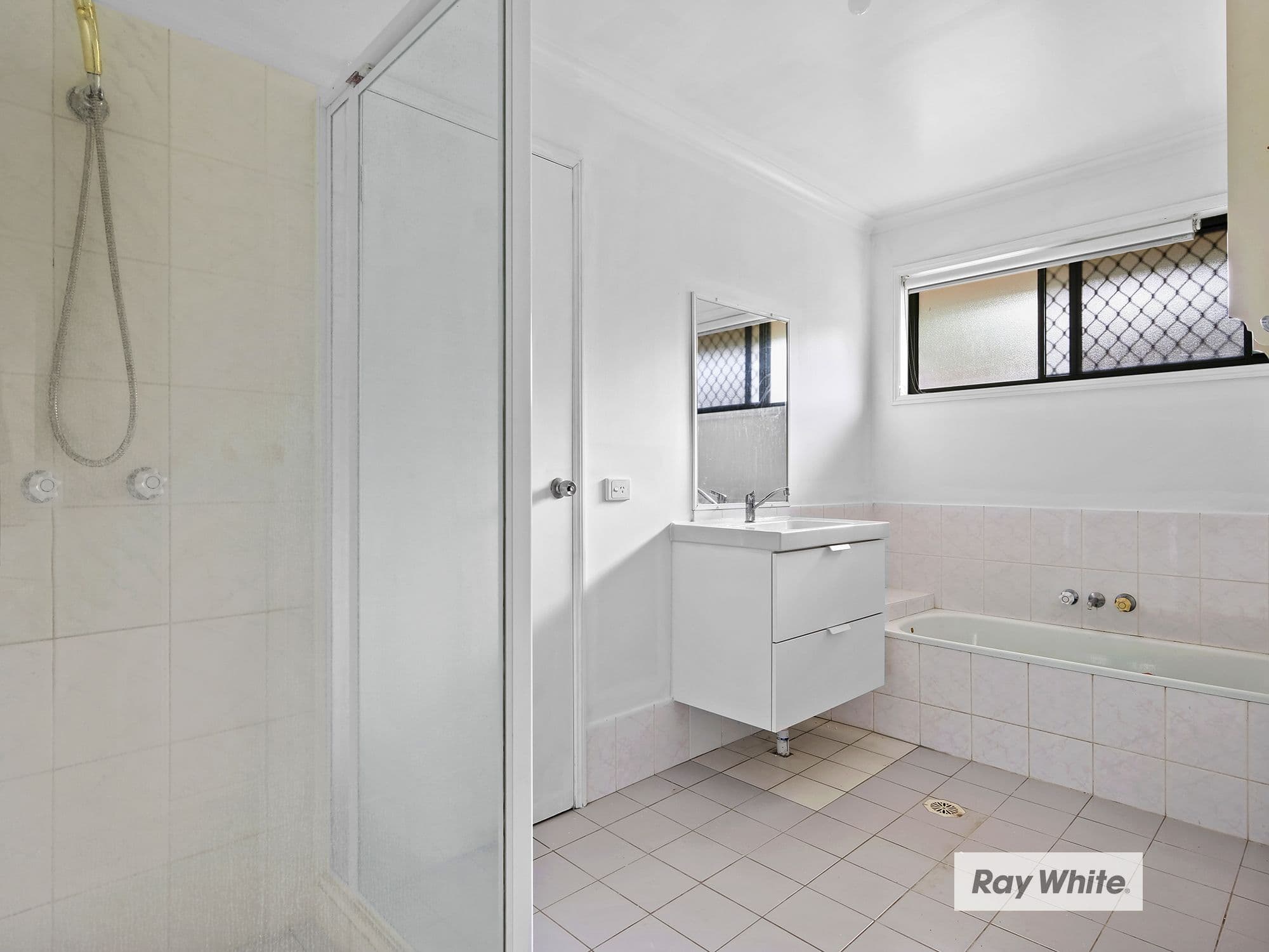 12 ORNATA Place, Forest Lake QLD 4078, Forest Lake - Thumbnail 6