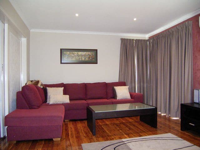 314 Parkland Crescent, LAVINGTON NSW 2641, Lavington - Thumbnail 2