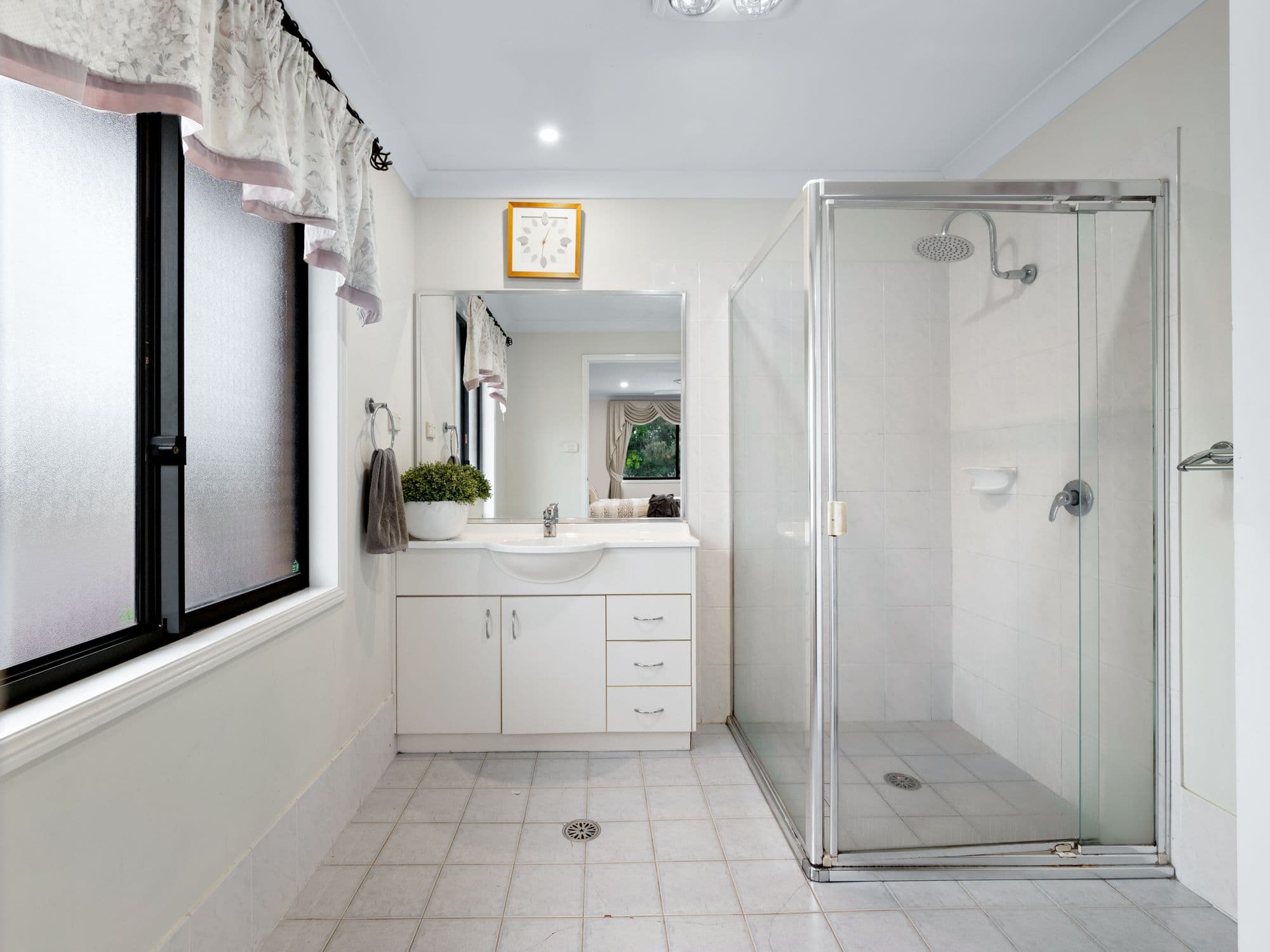 10 Warriewood Street, Woodbine NSW 2560, Woodbine - Thumbnail 8