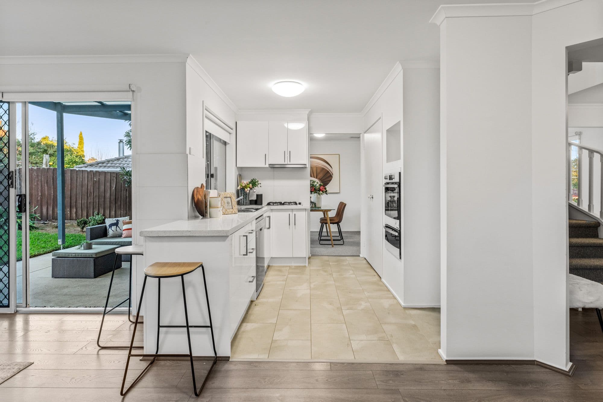 24 Elmwood Crescent, Glen Waverley VIC 3150, Glen Waverley - Thumbnail 3