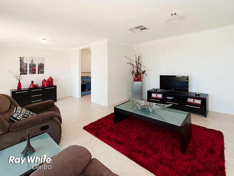 22 Tamarisk Drive, HALLS HEAD WA 6210, Halls Head - Thumbnail 6