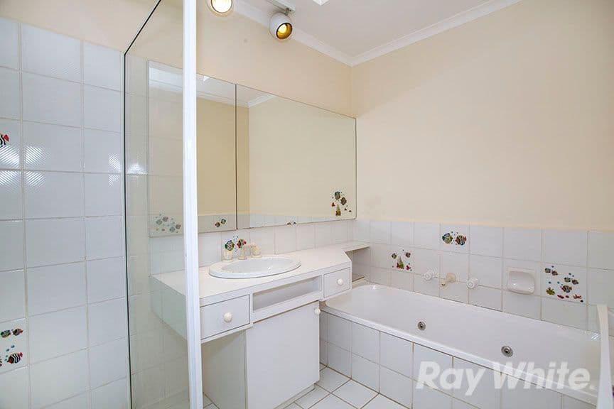 1 Timbertop Drive, Rowville VIC 3178, Rowville - Thumbnail 7