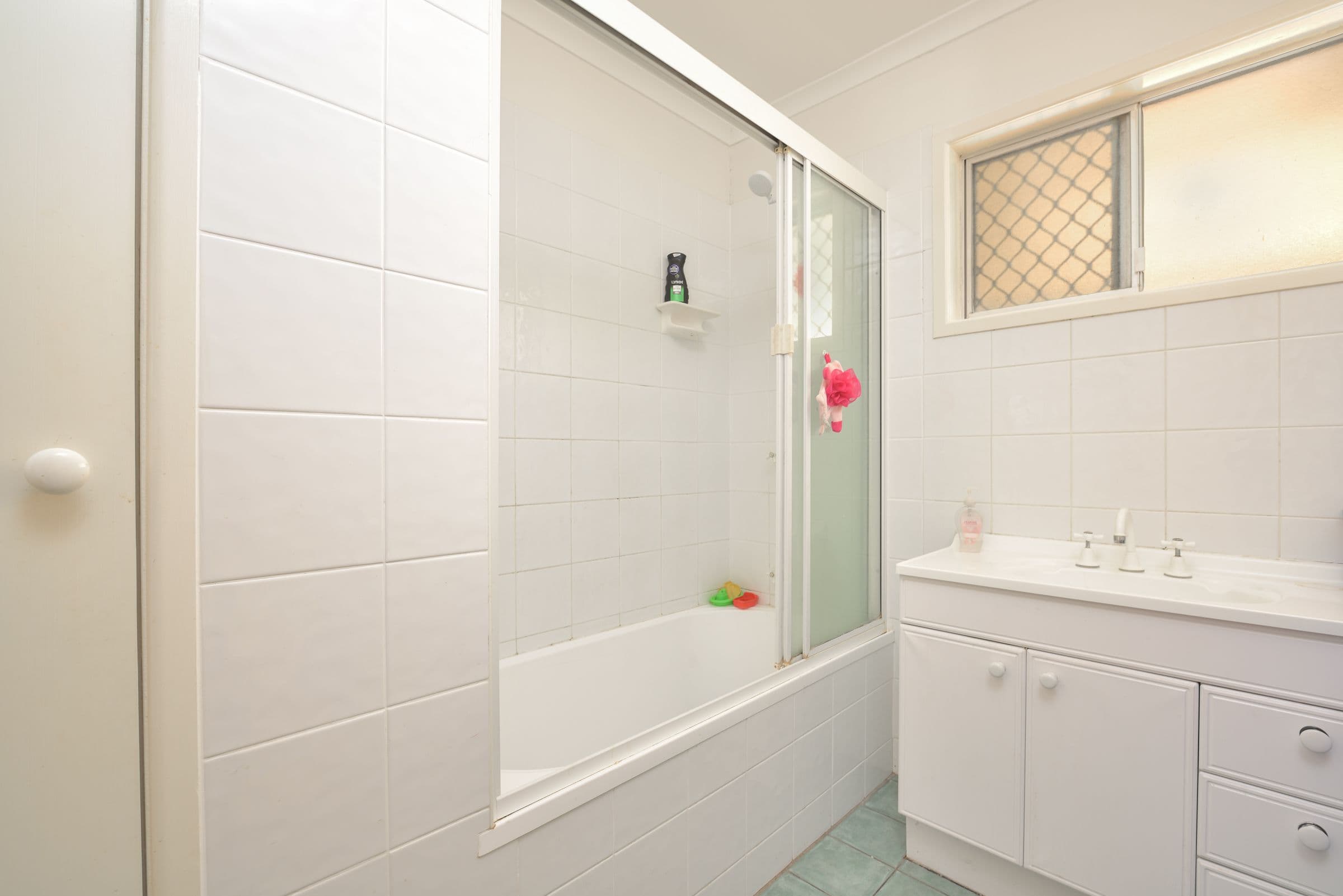 25 Anderson Street, Clinton QLD 4680, Clinton - Thumbnail 8