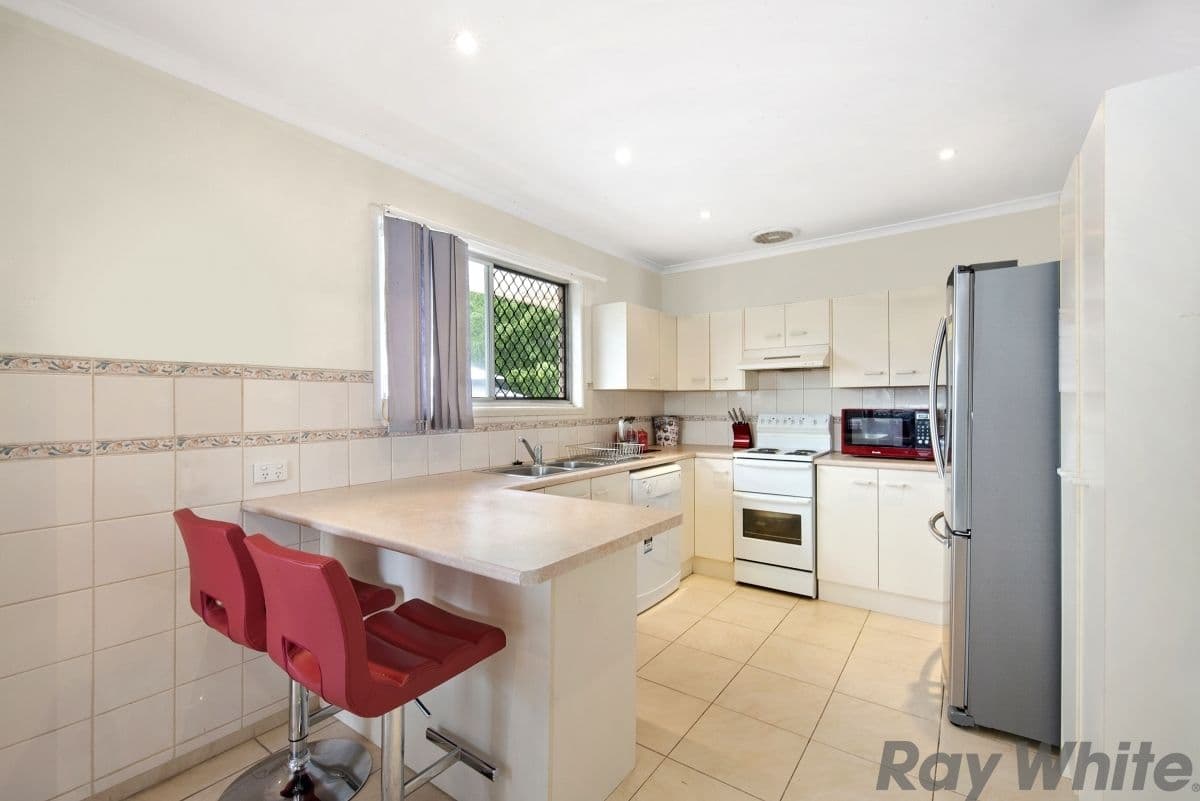 11 Bonton Avenue, Deception Bay QLD 4508, Deception Bay - Thumbnail 3