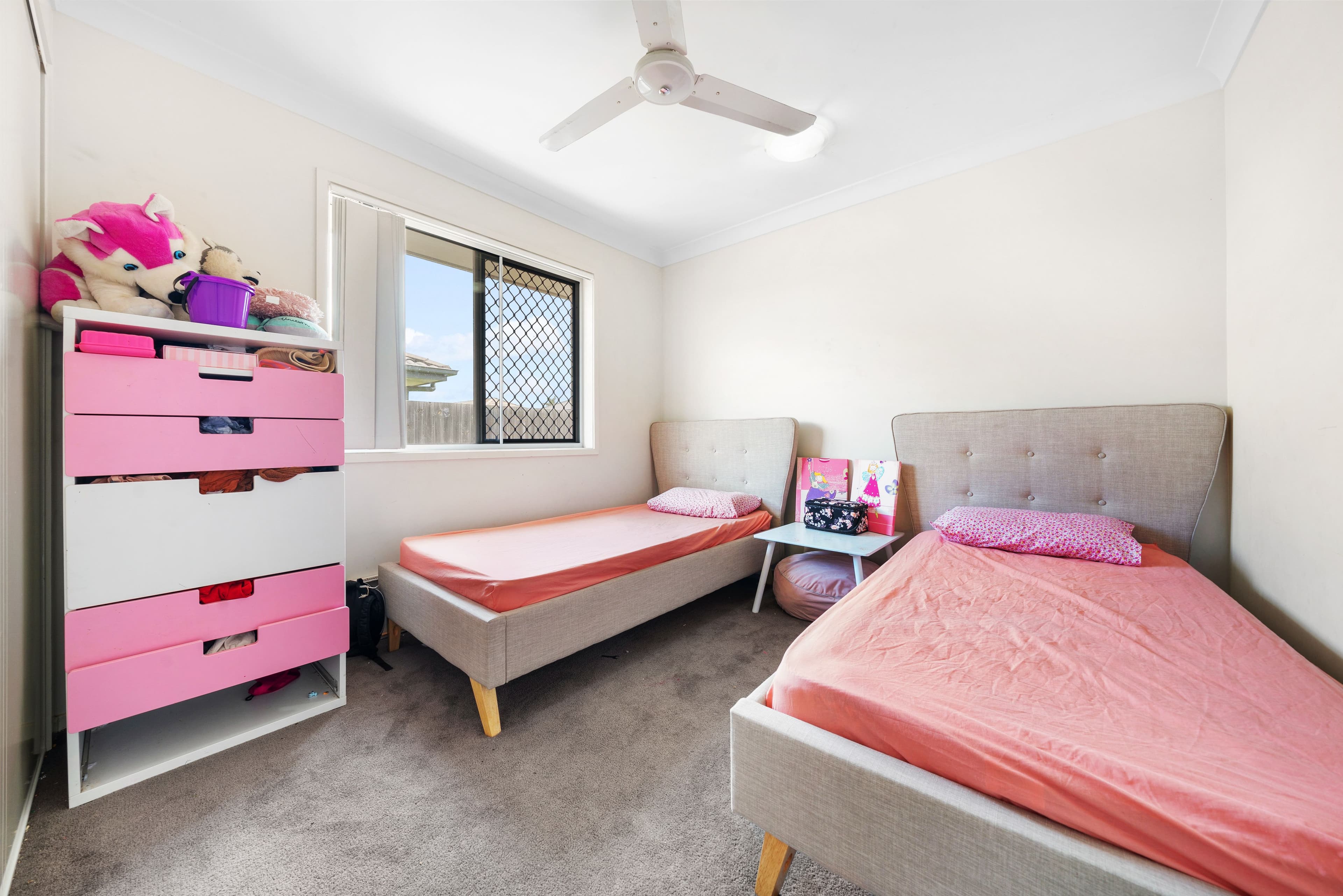 6 Deschamps Close, Loganlea QLD 4131, Loganlea - Thumbnail 7