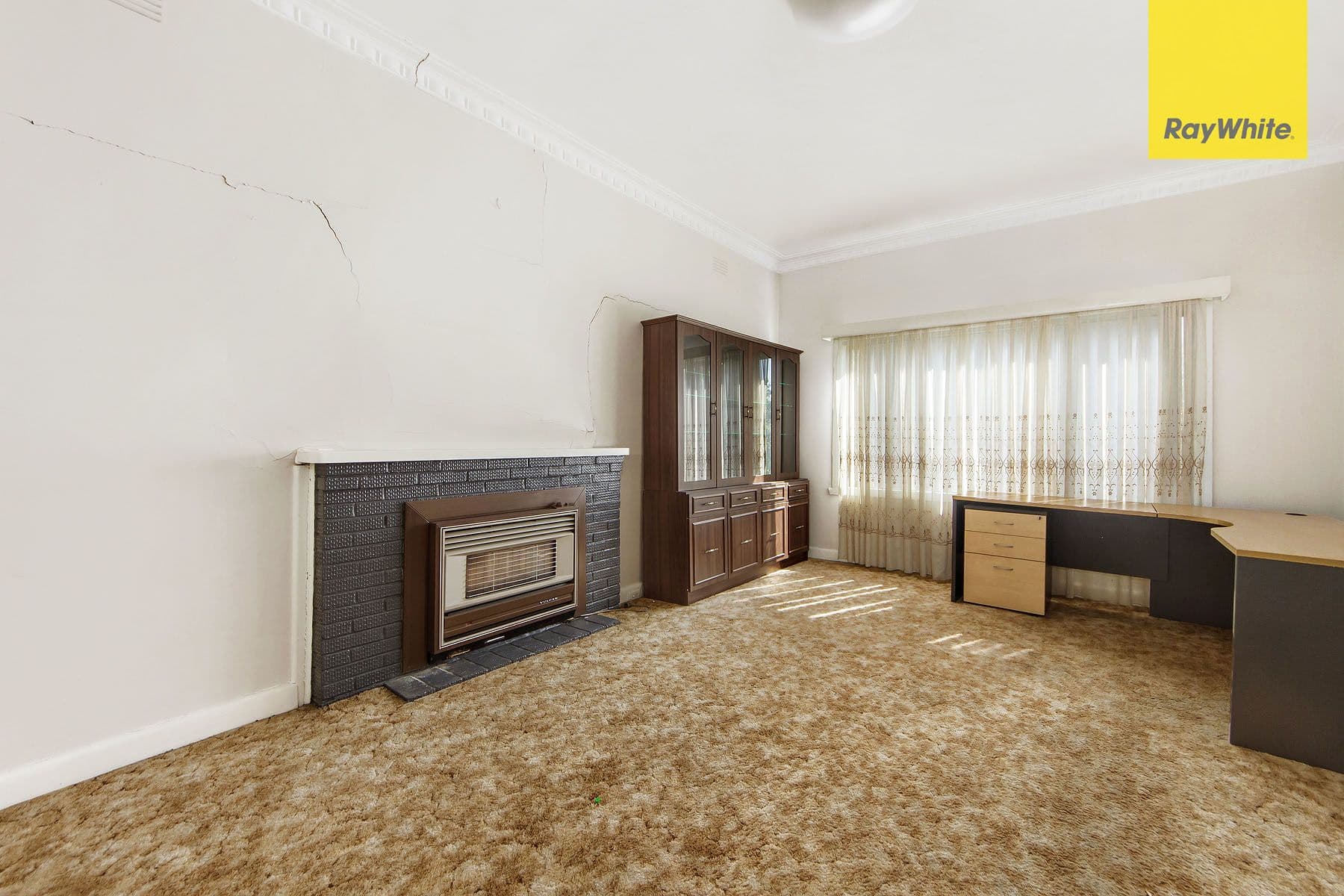 21 Woods Street, St Albans VIC 3021, St Albans - Thumbnail 3