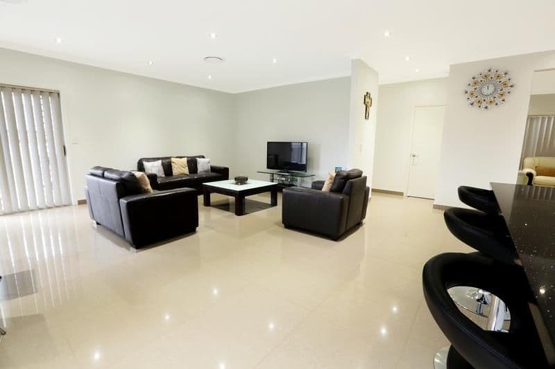 7 Bryant Avenue, MIDDLETON GRANGE NSW 2171, Middleton Grange - Thumbnail 5