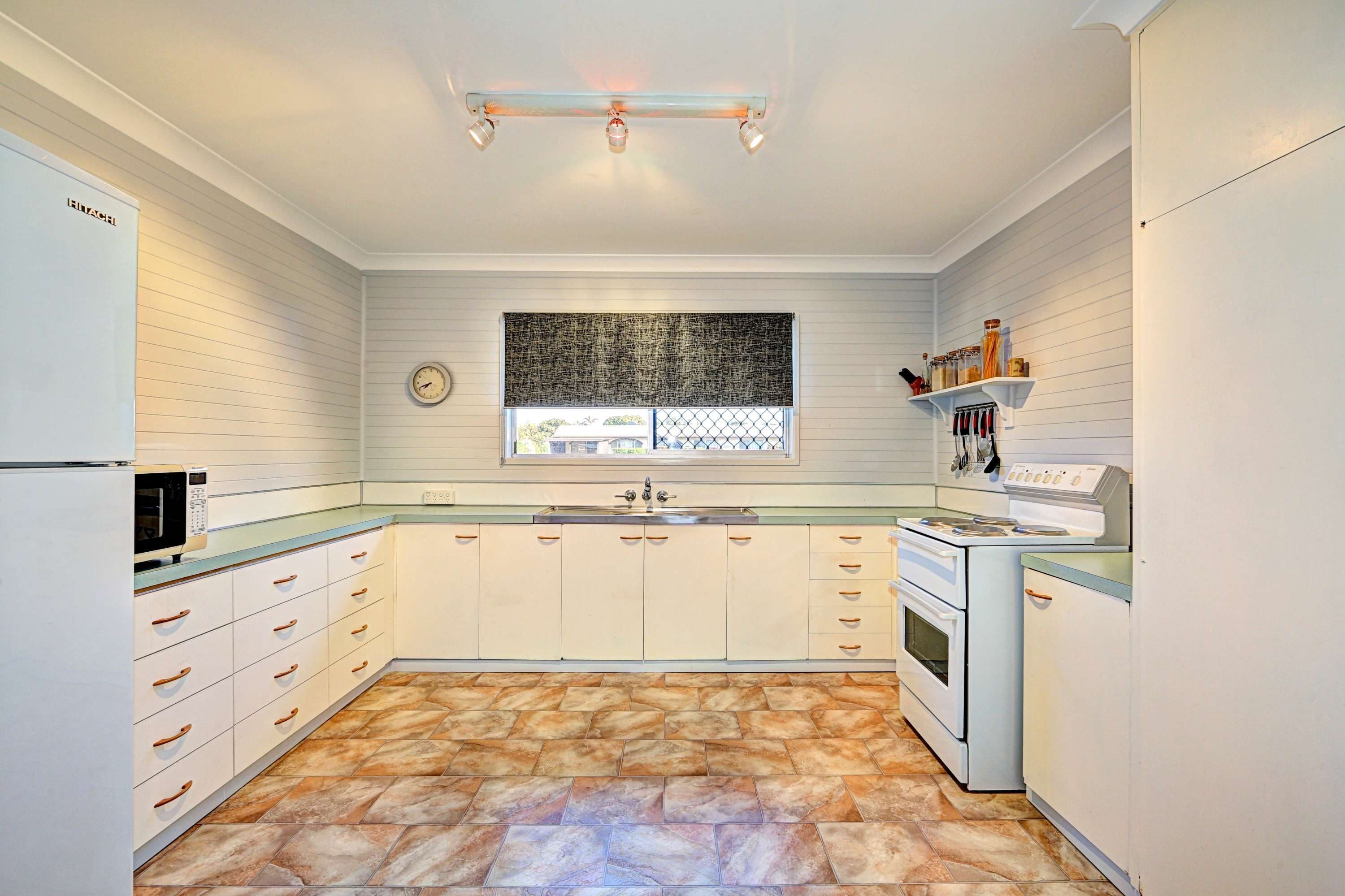 3 Fritz Street, THABEBAN QLD 4670, Thabeban - Thumbnail 2