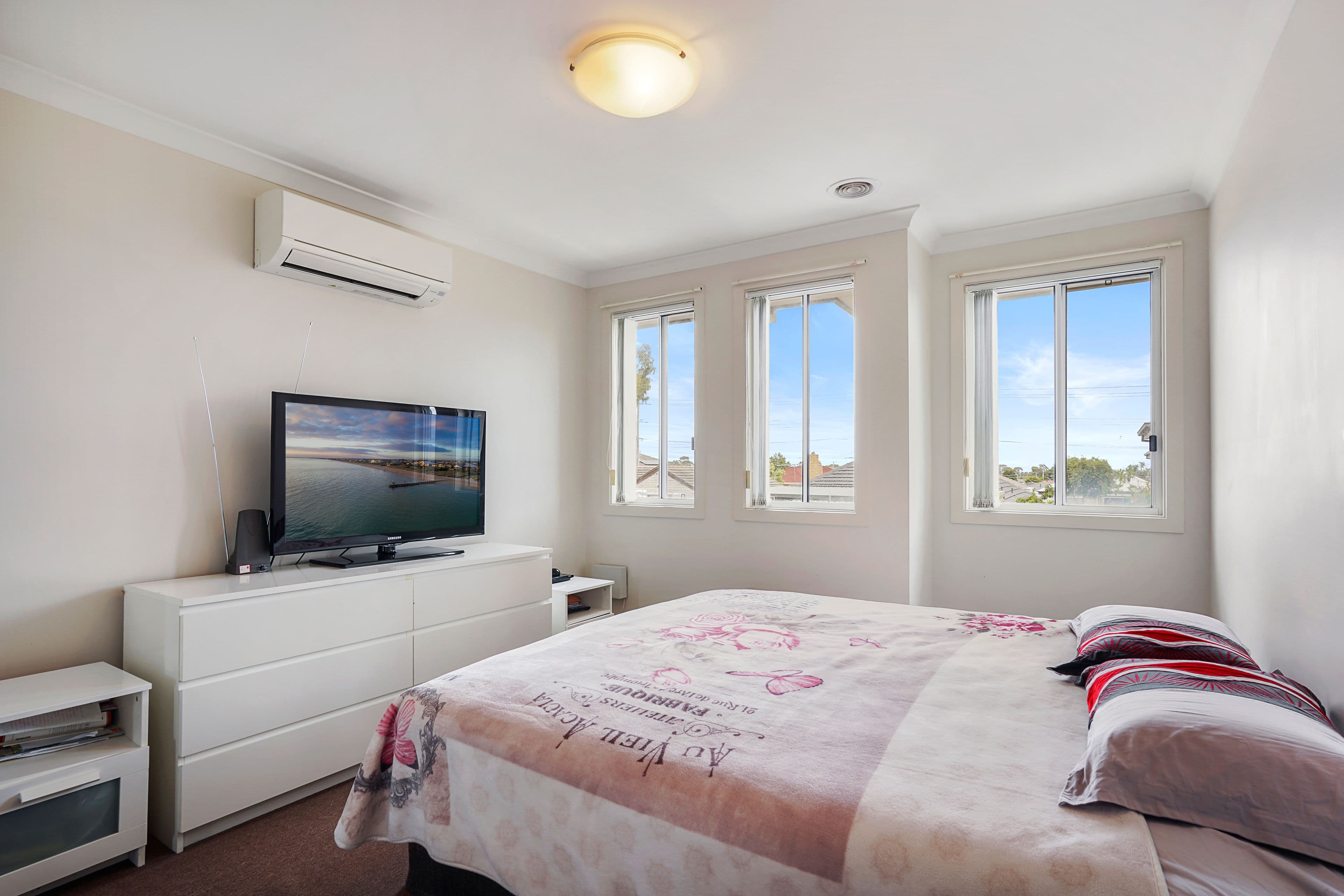 210 Corrigan Road, Noble Park VIC 3174, Noble Park - Thumbnail 4