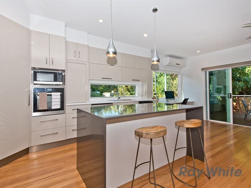 52 Lower Brighton Terrace, Sandgate QLD 4017, Sandgate - Thumbnail 7