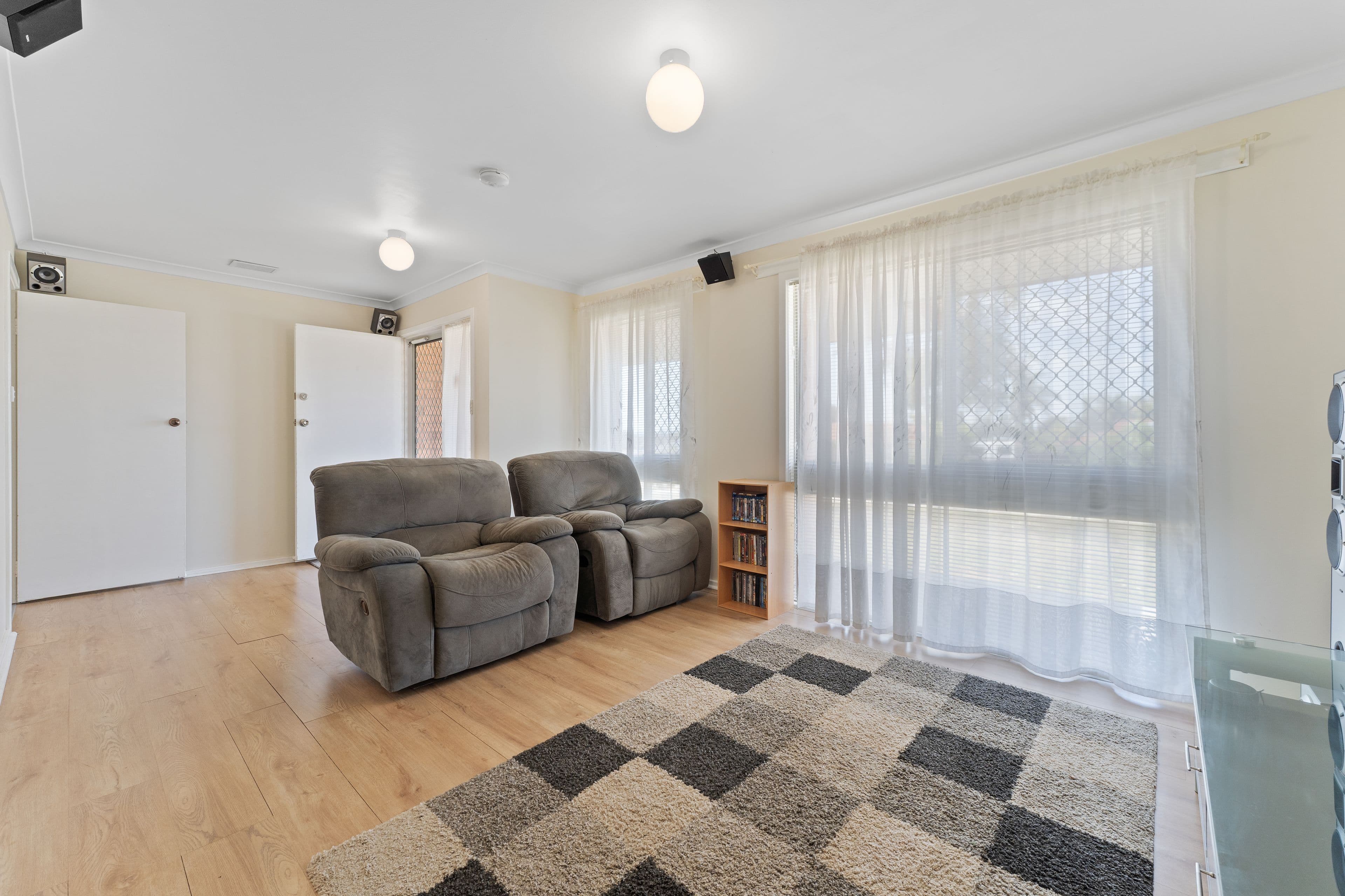 21 Cowling Way, Parmelia WA 6167, Parmelia - Thumbnail 5