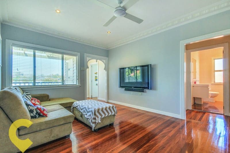 23 Thomas Street, Camp Hill - Thumbnail 4