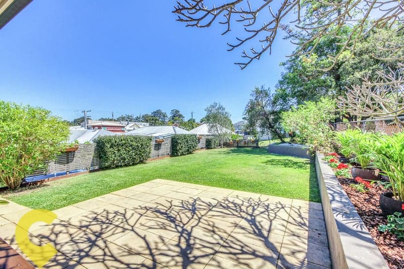 23 Thomas Street, Camp Hill - Thumbnail 7
