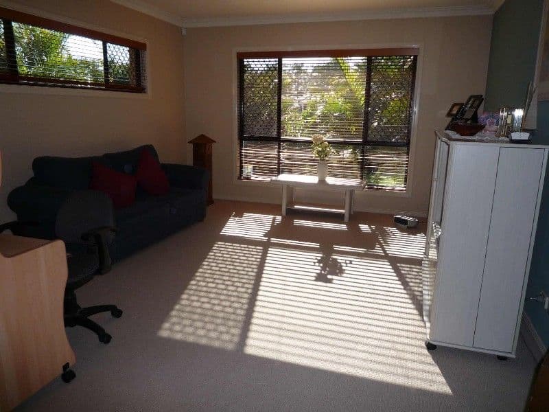 3 Midhurst Court, ARUNDEL QLD 4214, Arundel - Thumbnail 8