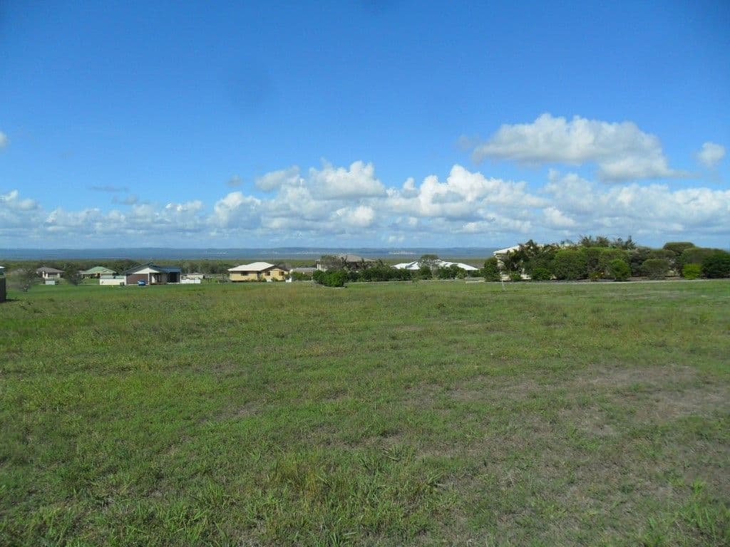 23 Windjammer Circuit, RIVER HEADS QLD 4655, River Heads - Thumbnail 4