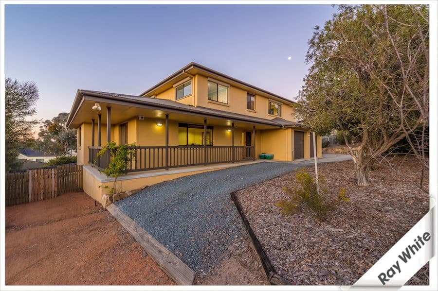3 Benalla Court, Jerrabomberra - Thumbnail 2