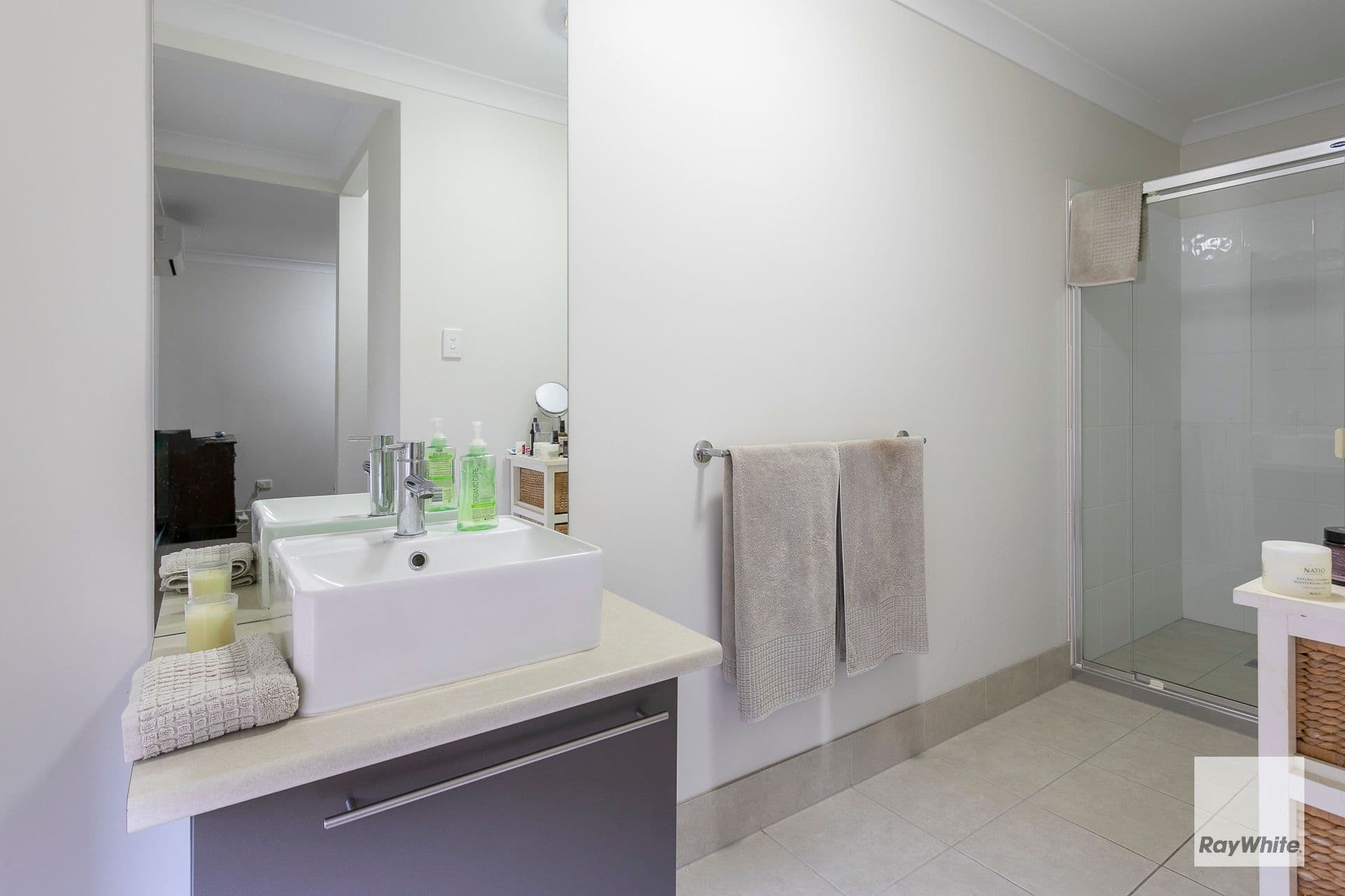 37 Bankswood Drive, Redland Bay QLD 4165, Redland Bay - Thumbnail 8