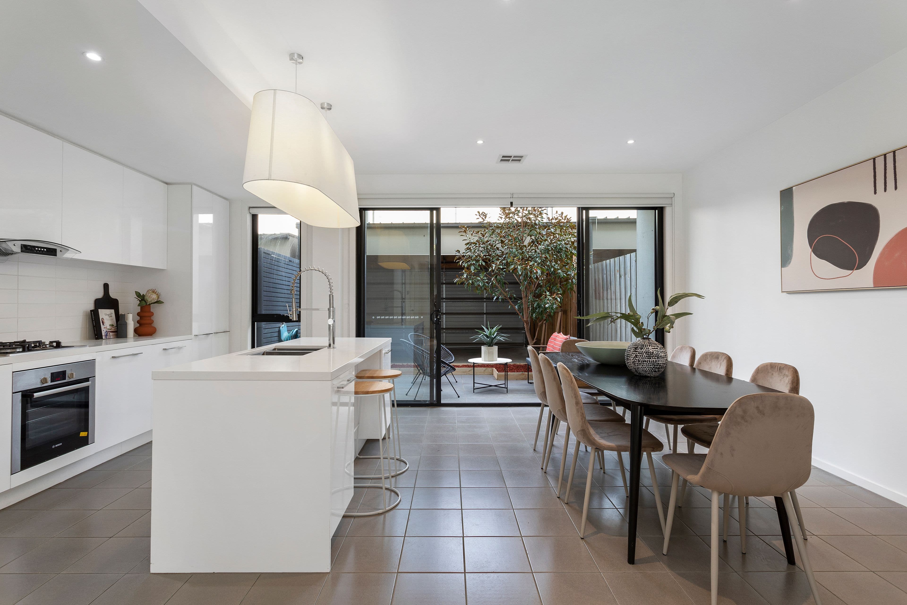 18 Mulberry Avenue, Cheltenham VIC 3192, Cheltenham - Thumbnail 8
