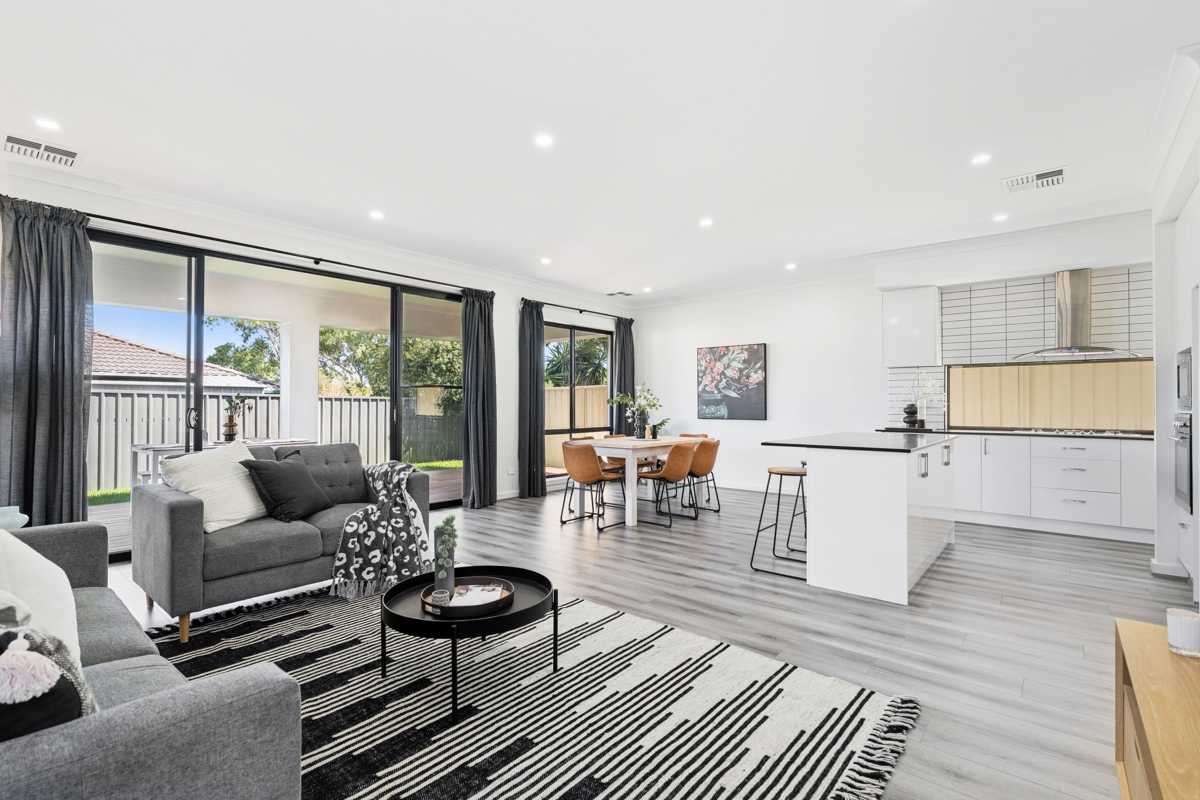 60A Bordeaux Drive, Woodcroft SA 5162, Woodcroft - Thumbnail 5