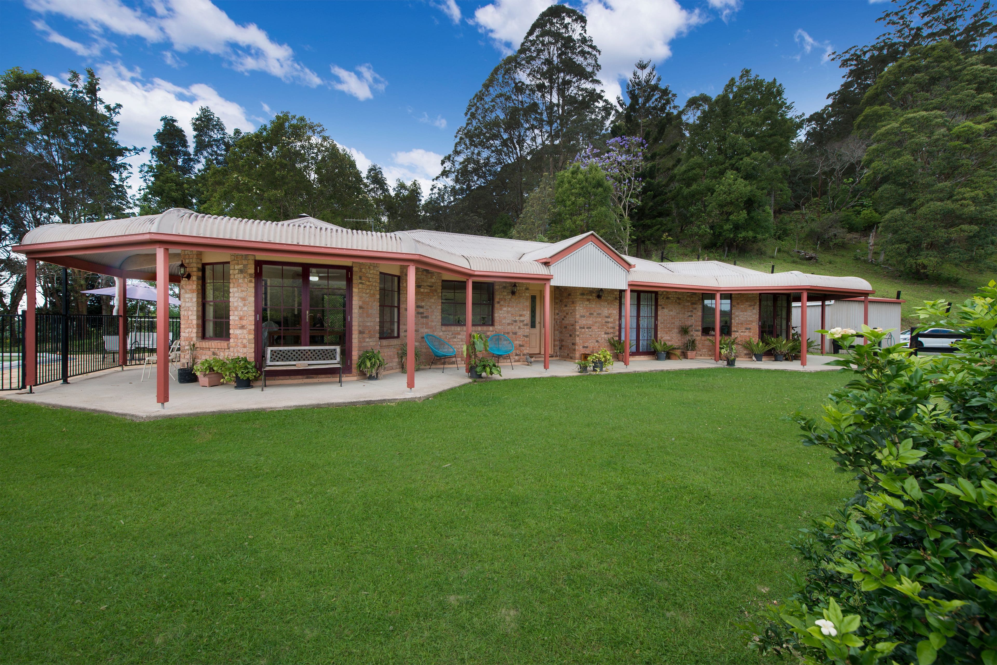 48 Gurrinyah Drive, Stokers Siding - Image 1