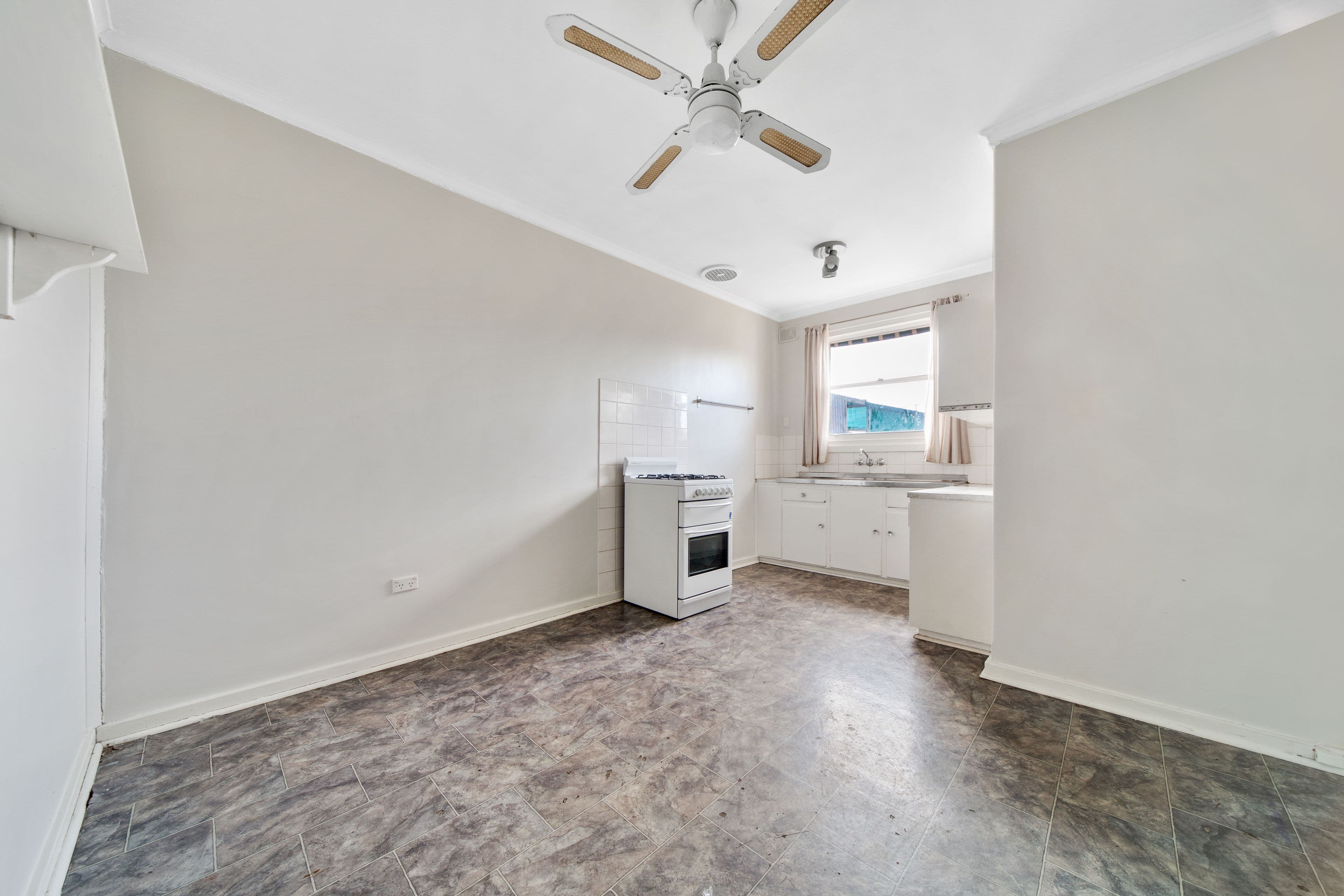 80 Mainwaring Crescent, Davoren Park SA 5113, Davoren Park - Thumbnail 7