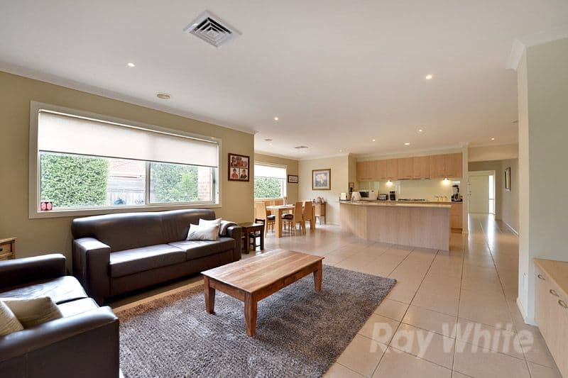18 Mountain Ash Court, UPPER FERNTREE GULLY VIC 3156, Upper Ferntree Gully - Thumbnail 6