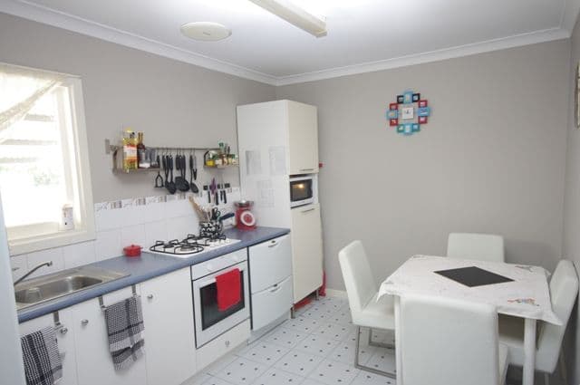 18d Buntine Way, GIRRAWHEEN WA 6064, Girrawheen - Thumbnail 6