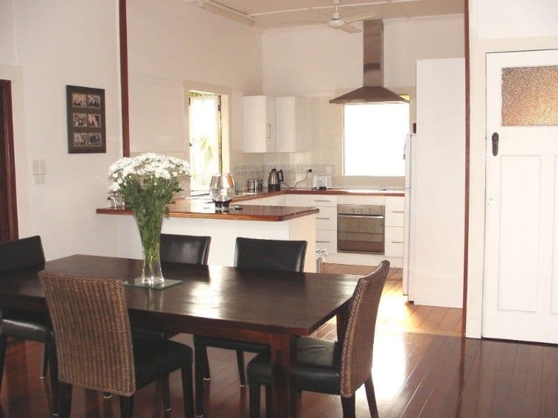 37 Corbery Street, THE RANGE QLD 4700, The Range - Thumbnail 4