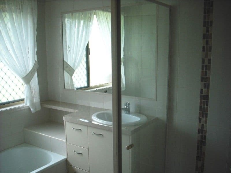 52 Brosnan Drive, CAPALABA QLD 4157, Capalaba - Thumbnail 4