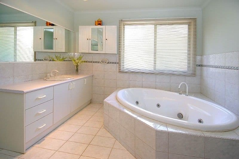 34 Longacres Road, YALLAMBIE VIC 3085, Yallambie - Thumbnail 6