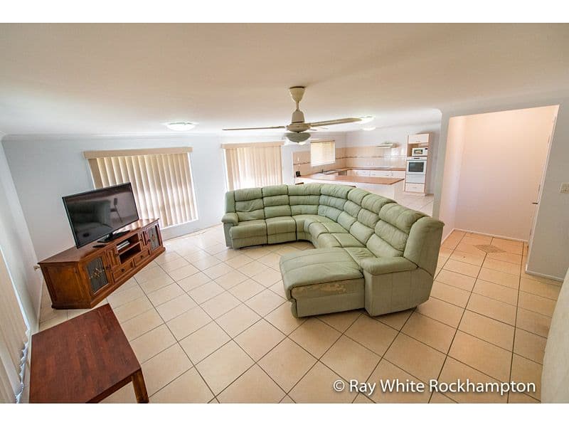 10 Van Haeren Street, Kawana QLD 4701, Kawana - Thumbnail 2