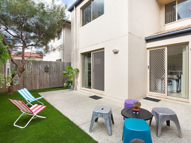 5 Hilltop Court, Carina QLD 4152, Carina - Thumbnail 2