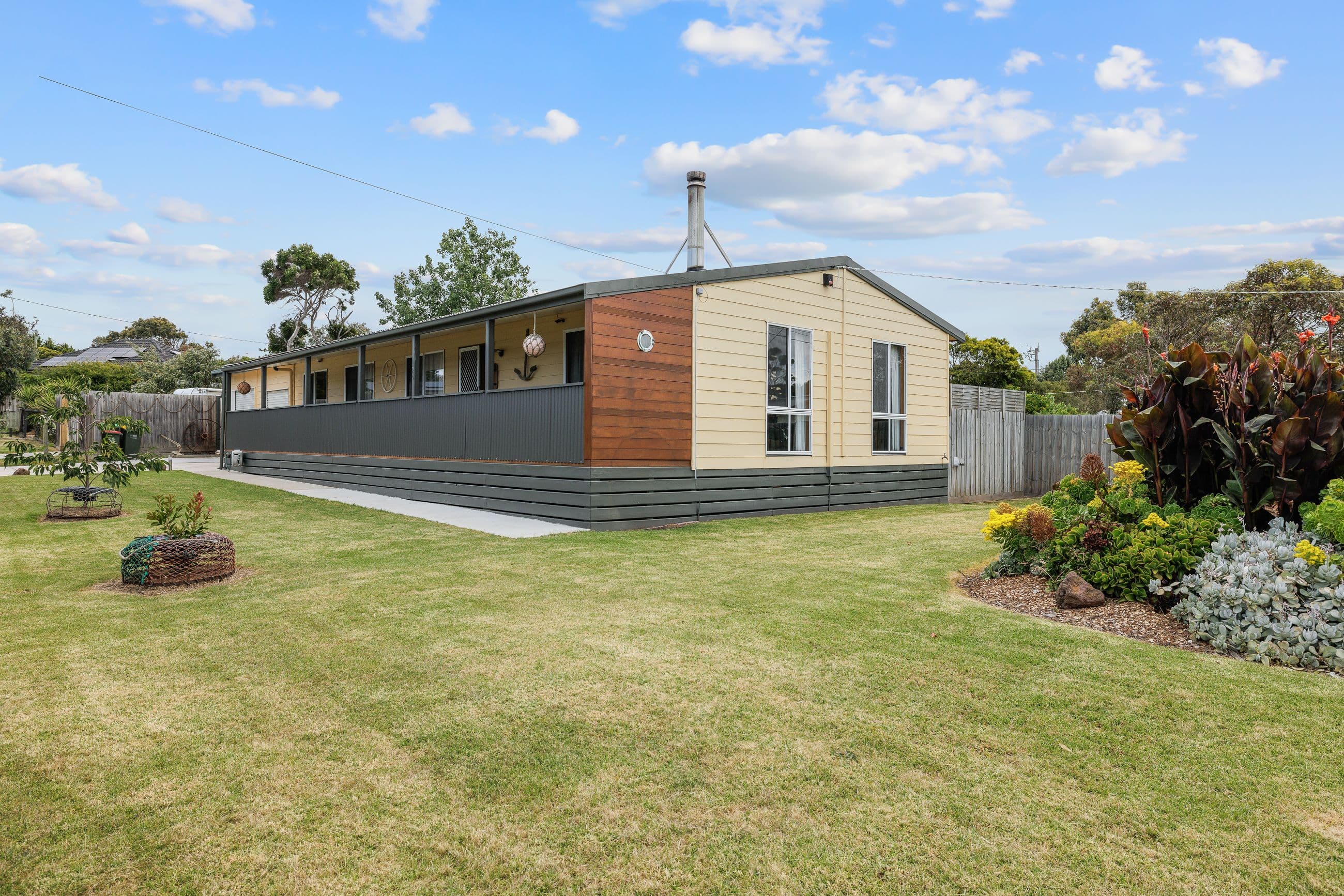 25 Pinedale Avenue, Cape Woolamai VIC 3925, Cape Woolamai - Image 1