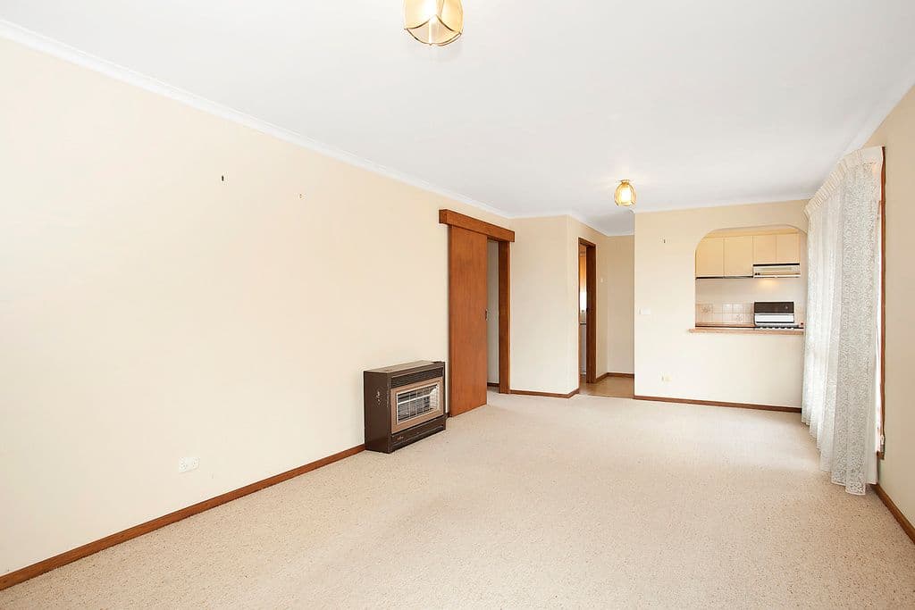 12 Impala Avenue, WARRNAMBOOL VIC 3280, Warrnambool - Thumbnail 2