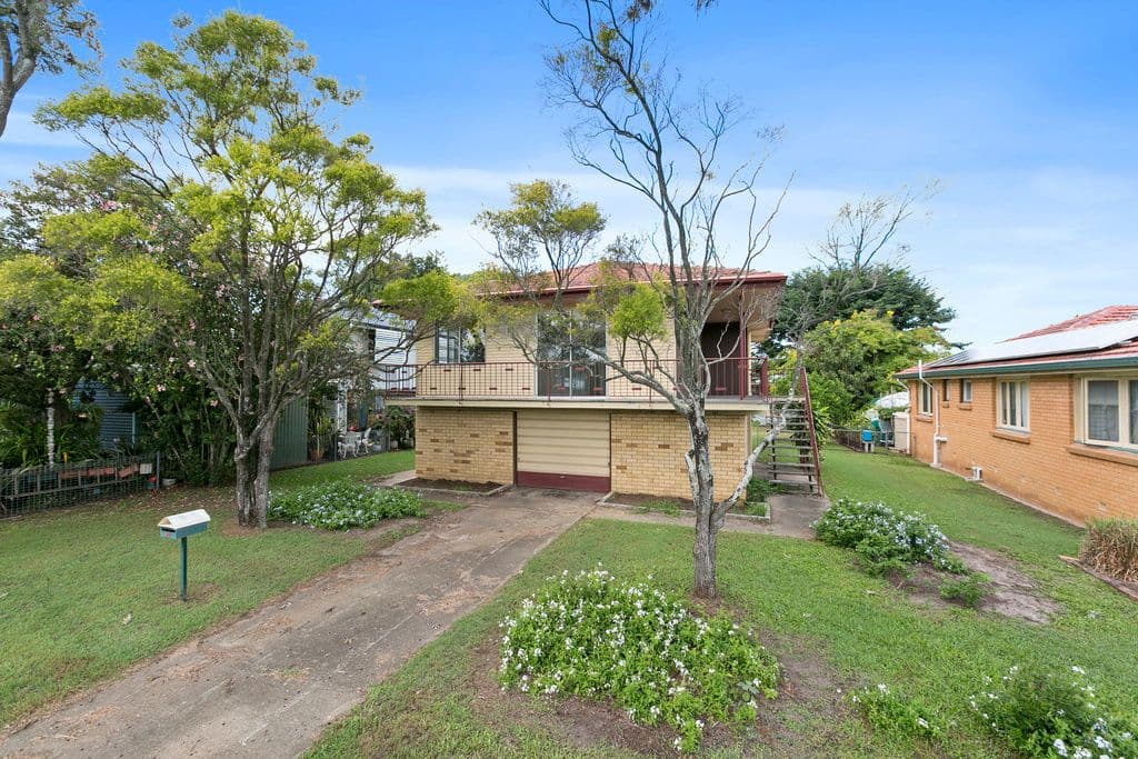 54 Regent Street, Wynnum West QLD 4178, Wynnum West - Thumbnail 2
