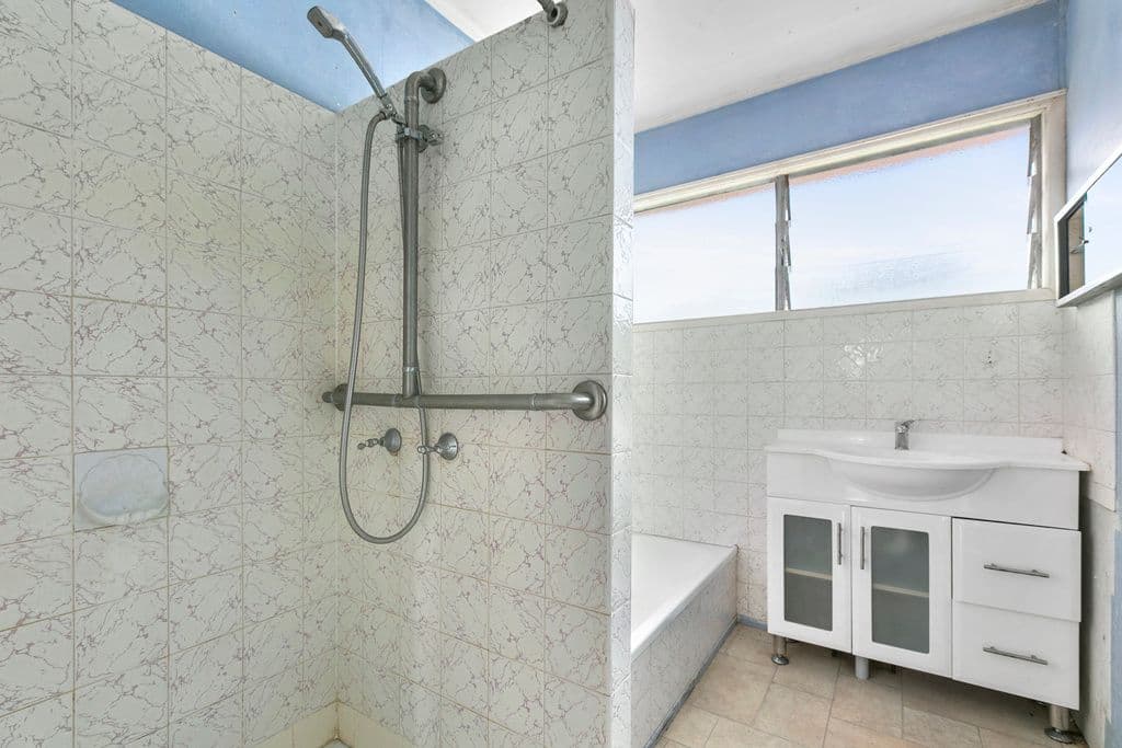 54 Regent Street, Wynnum West QLD 4178, Wynnum West - Thumbnail 7