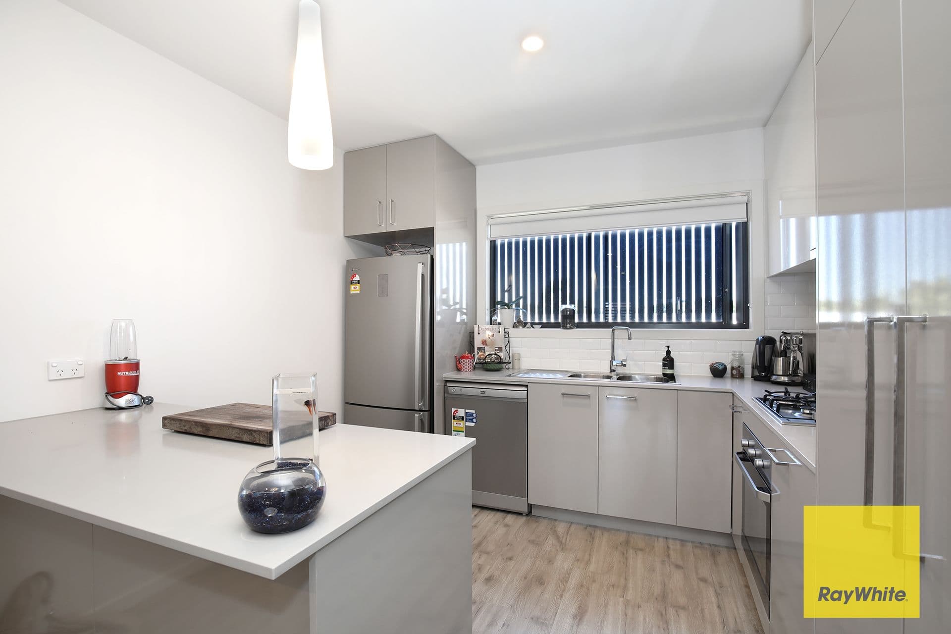 16 Tribeca Drive, Point Cook VIC 3030, Point Cook - Thumbnail 2