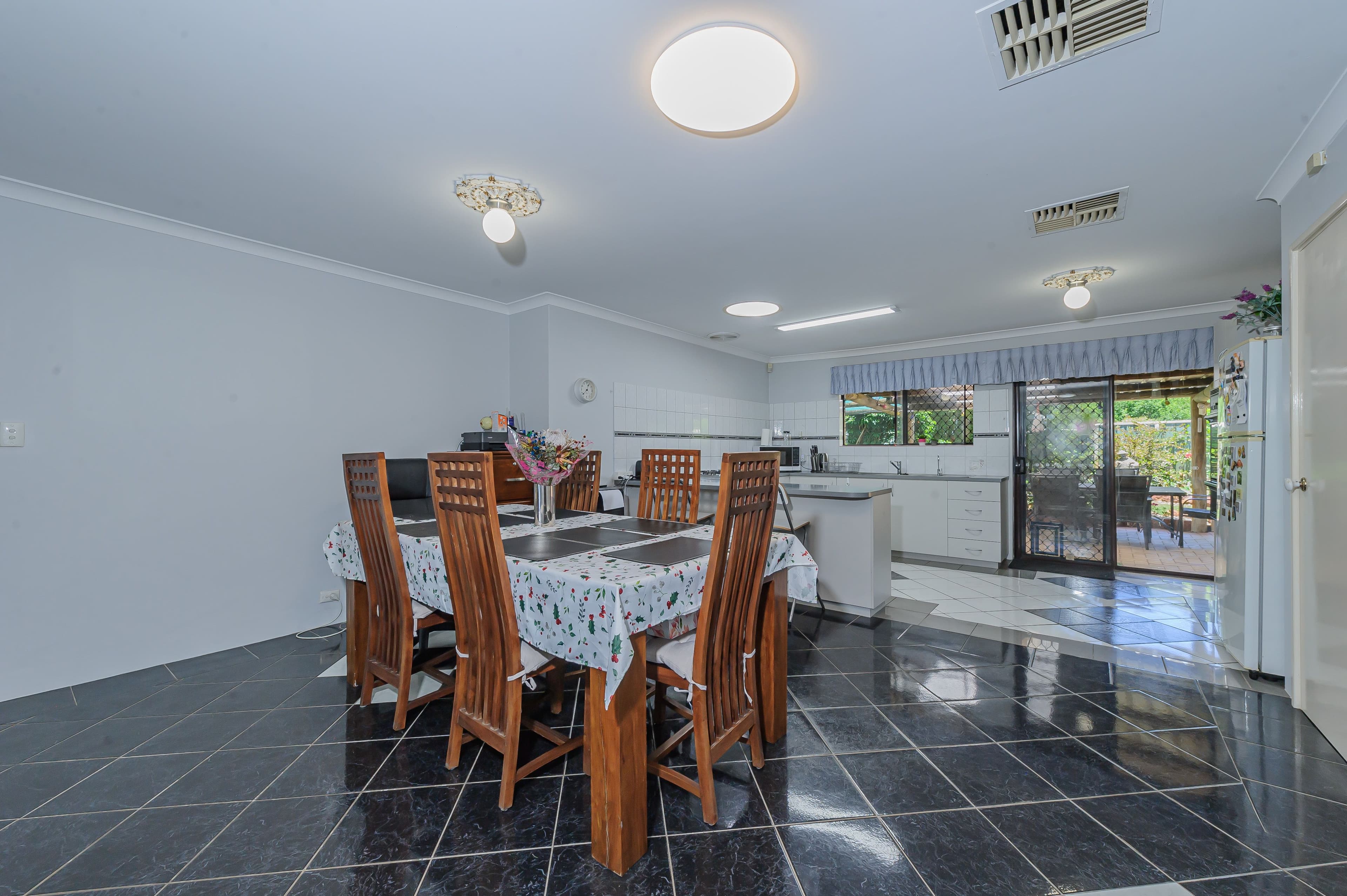 6B Thames Court, Beechboro WA 6063, Beechboro - Thumbnail 6