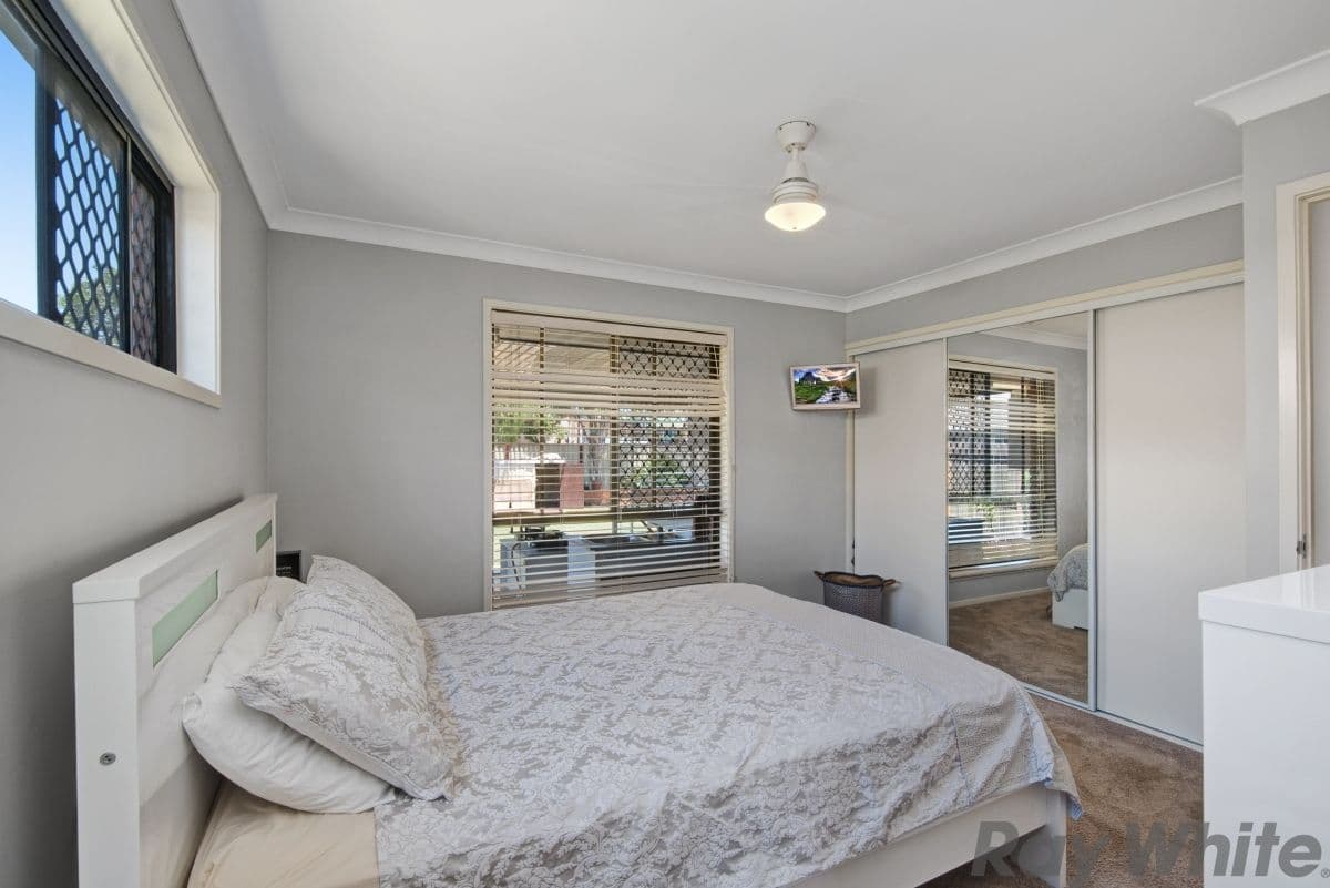 29 Spencer Avenue, Deception Bay QLD 4508, Deception Bay - Thumbnail 4