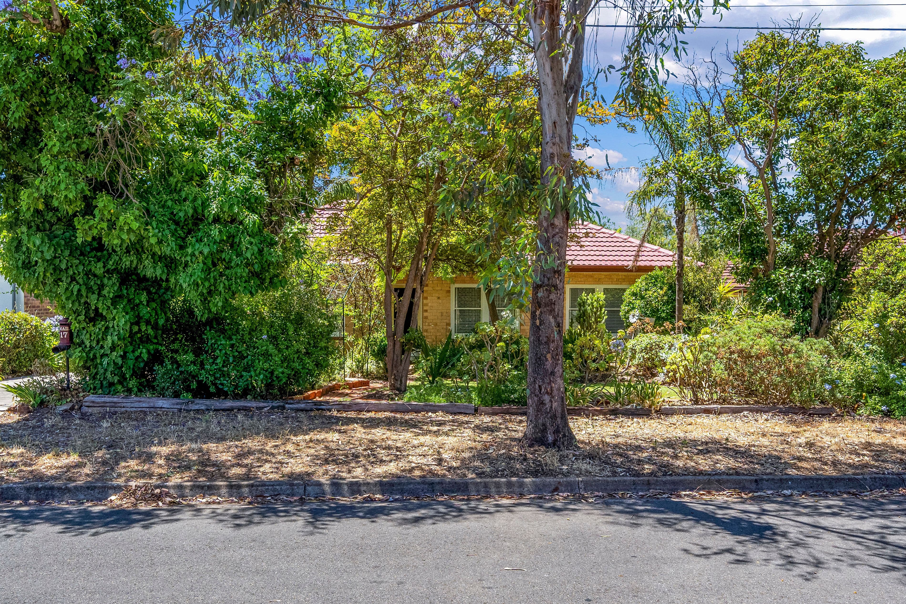 17 Karina Crescent, Holden Hill SA 5088, Holden Hill - Thumbnail 2